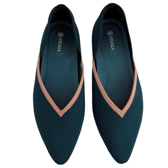 Vivaia Pointed-Toe V-Cut Flats in Deep Peacock - Euro Size 41 - Picture 7 of 11